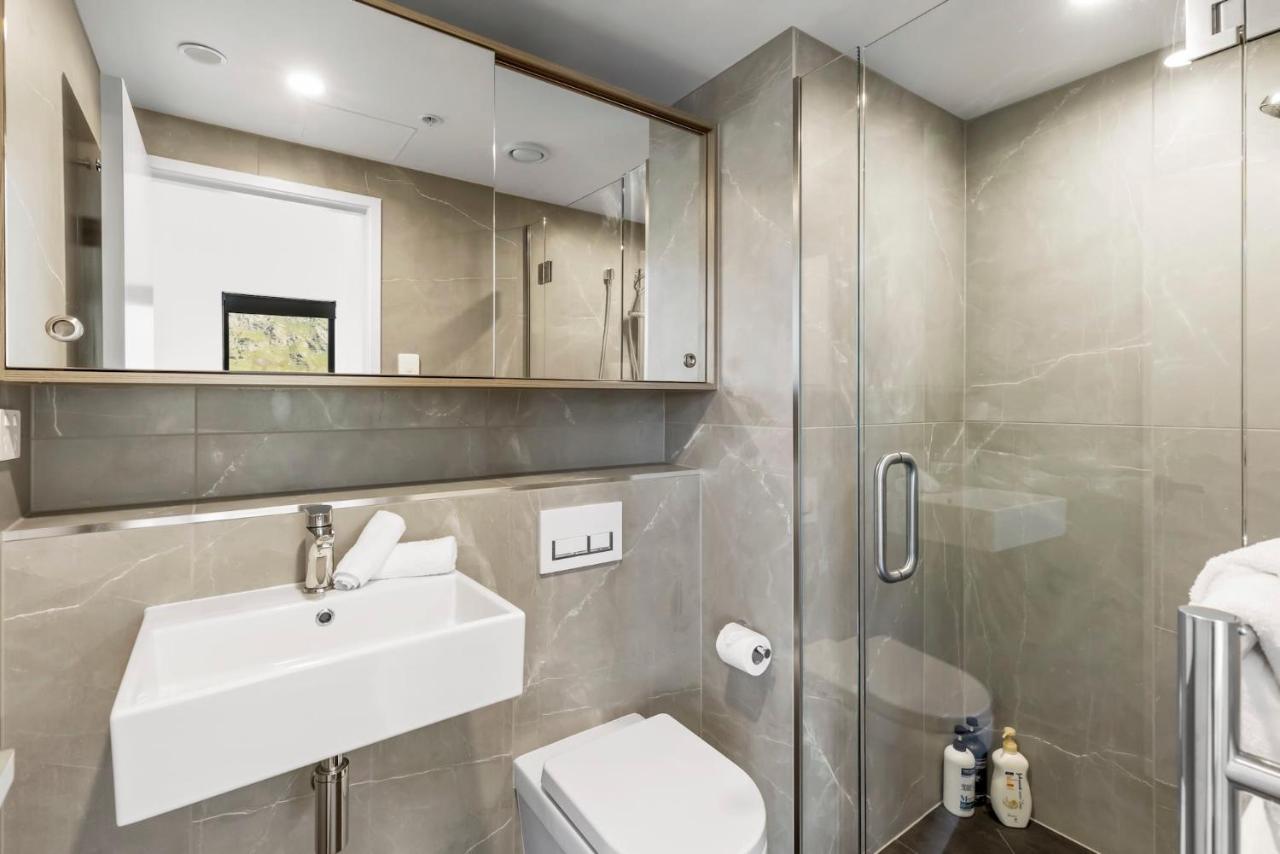 Riverview Penthouse - Apartment 19 Distretto di Distretto di Queenstown Esterno foto